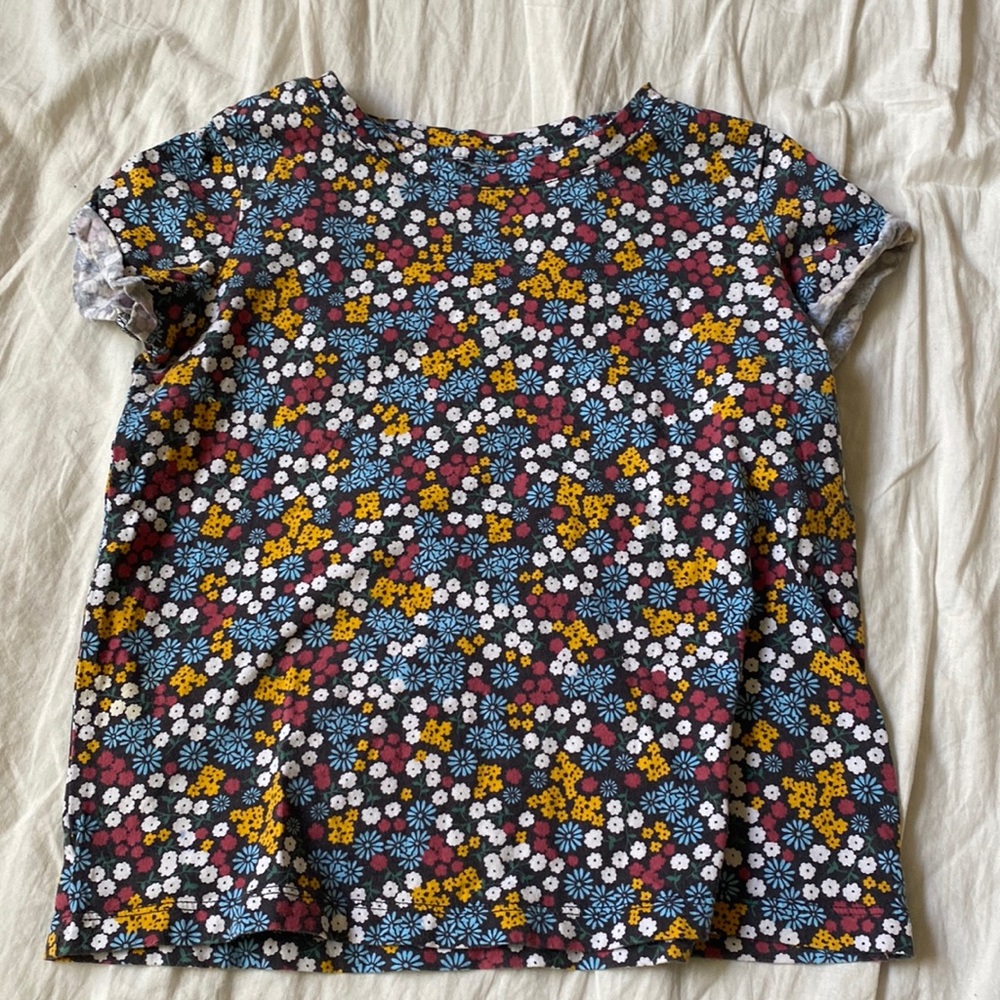 Floral tee shirt (6X)
